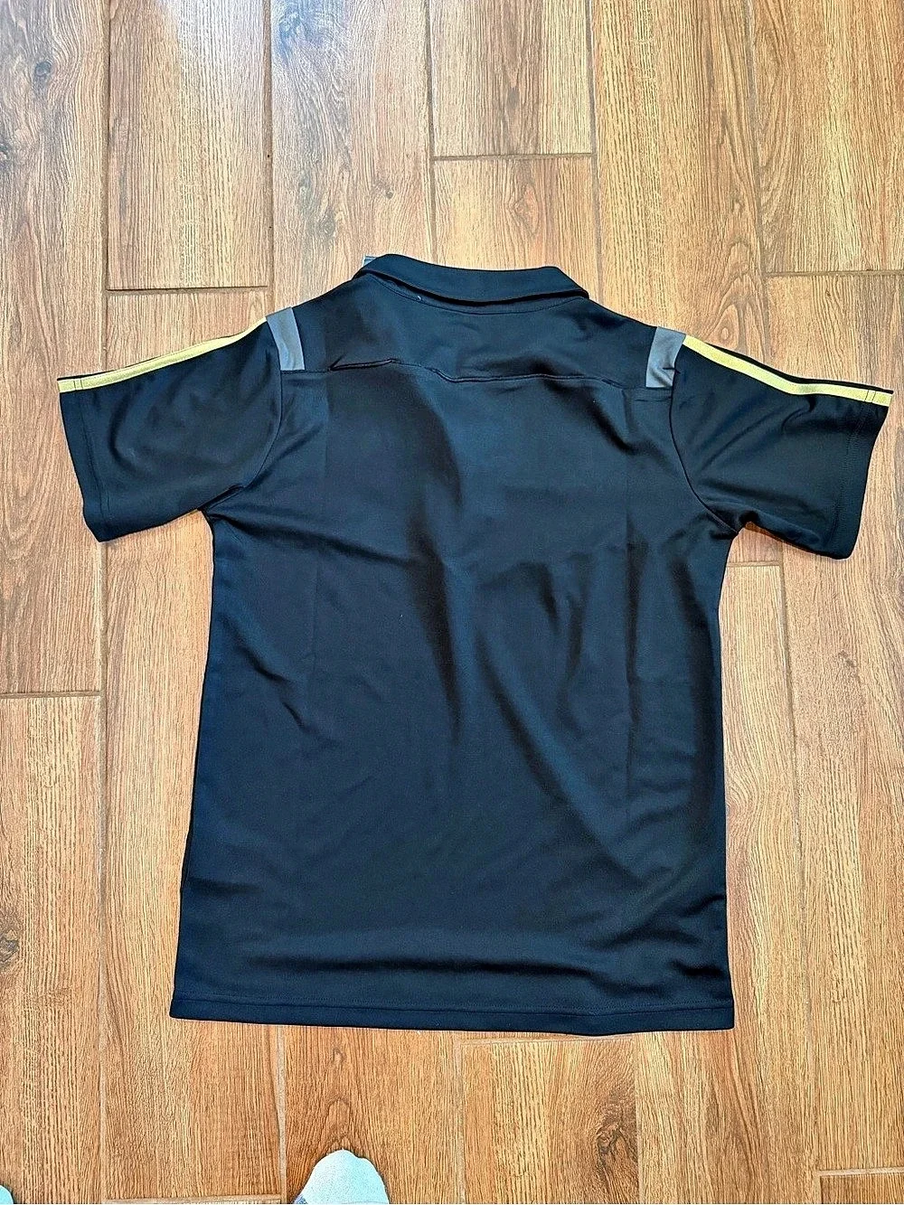 adidas Real Madrid jersey Soccer polo Black & Gold Size Small NWT